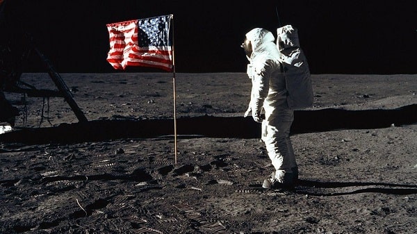 Michael Collins First Astronaut of Apollo 11 Has Died