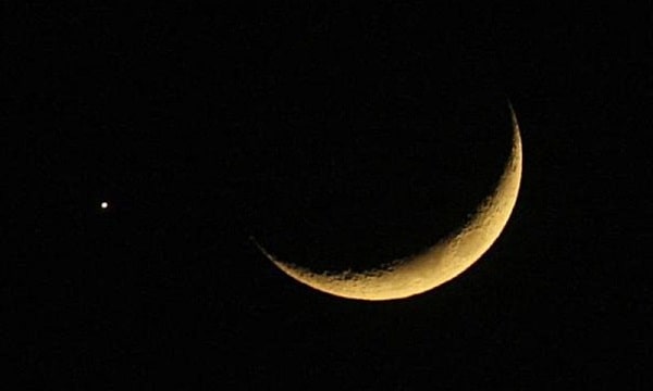 The Moon of Shawwal Have Seen, Eid-ul-Fitr Will be Celebrated Tomorrow in Pakistan