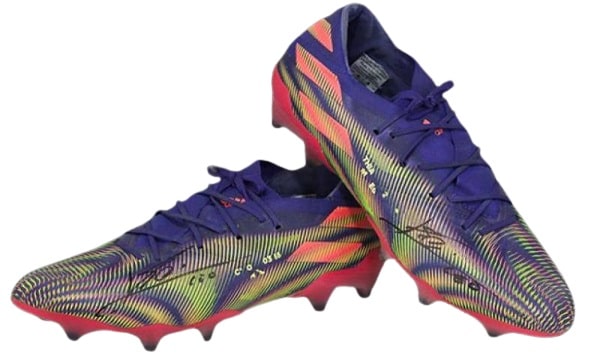 Star Footballer Lionel Messi's Shoes Auctioned for 175,000 Dollars