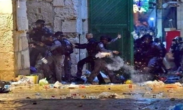 Watch the Video of Israeli Soldiers Firing on Masjid Al-Aqsa (Al-Aqsa Mosque)