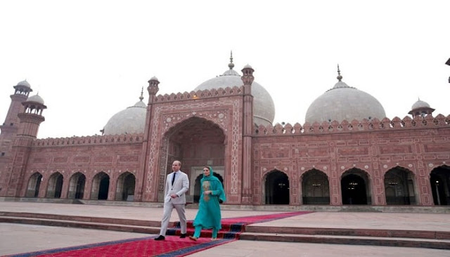 10- Badshahi Masjid  Lahore-