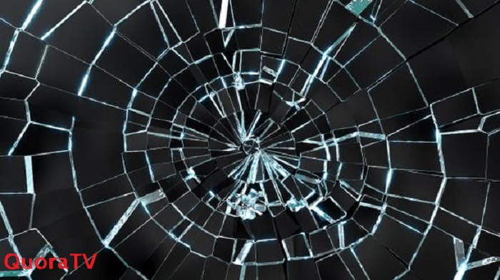 HOW DOES MY AUTO INSURANCE COVER GLASS BREAKAGE?